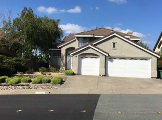 777 Turquoise Dr, Hercules, CA 94547