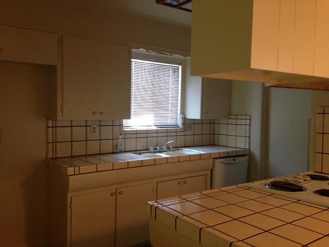 2nd image of 314 Franciscan Ave
