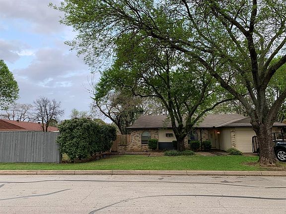 2nd image of 5332 Parkview Dr