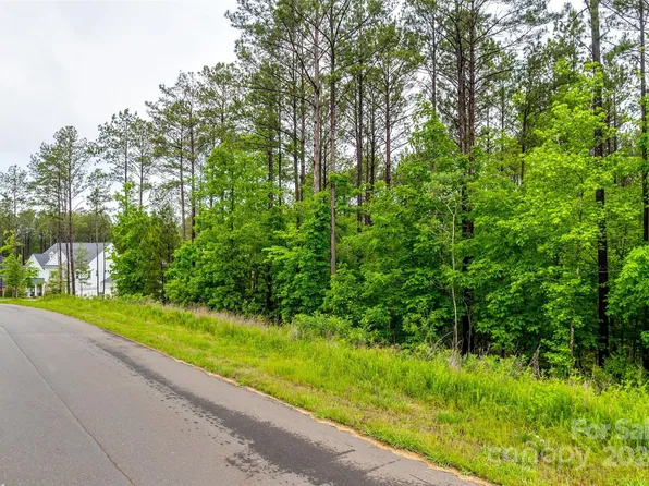 3203 Sherman Dr, Lancaster, SC 29720