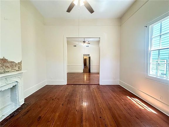 3rd image of 723 Port St #723