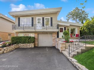 506 S Charleton St, Willow Springs, IL 60480