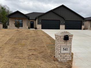 541 SW 7th St #541, Blanchard, OK 73010