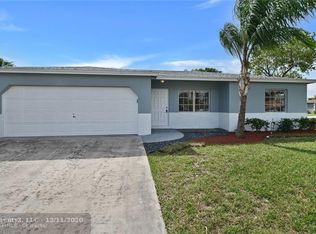 10942 Gantry St, Boca Raton, FL 33428