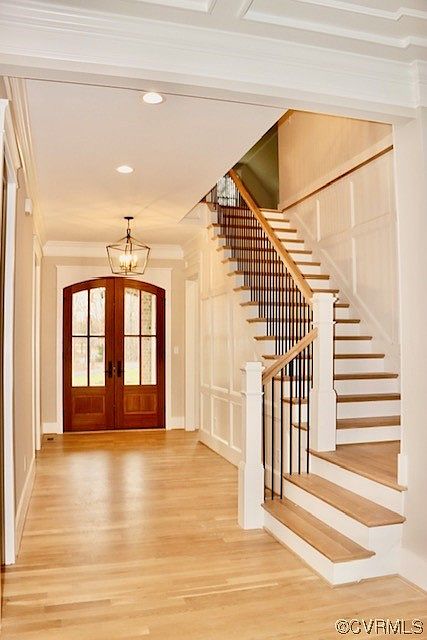 2nd image of 13 Cardinal Crest Ter
