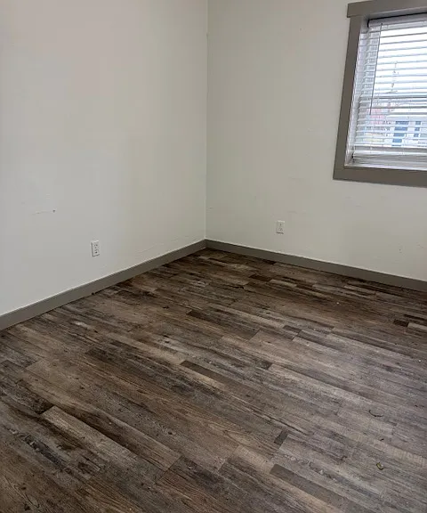 534 Lee St #13 — Photo 6