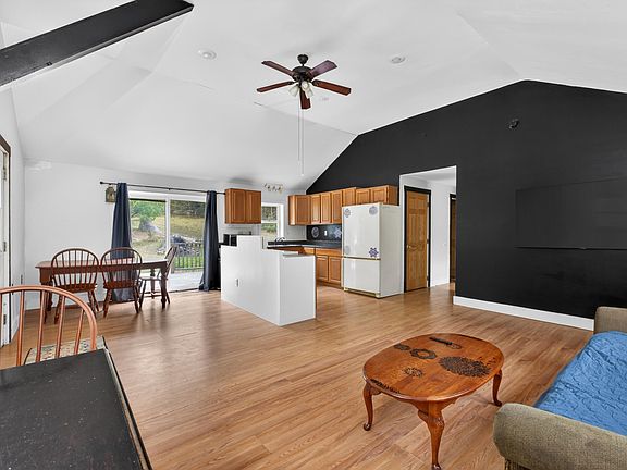 4th image of 13 Carey Lane