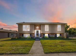 3881 Sundart Dr, Lexington, KY 40517