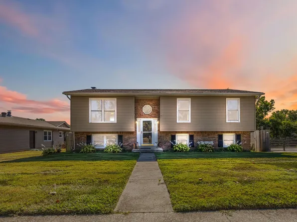 3881 Sundart Dr, Lexington, KY 40517