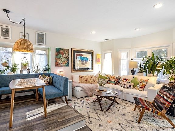 2nd image of 38 Westcliff Dr #38