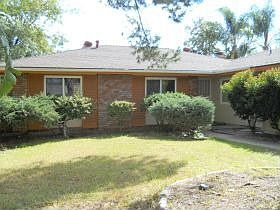 2nd image of 1631 Kingston Dr