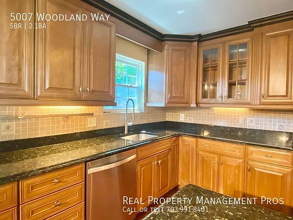 5th image of 5007 Woodland Way