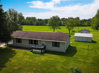 1875 Highlawn Rd, Decatur, IL 62521