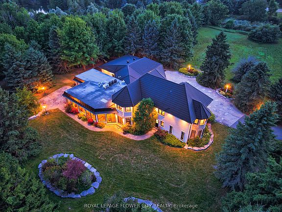 2nd image of 1 Flaherty Ln