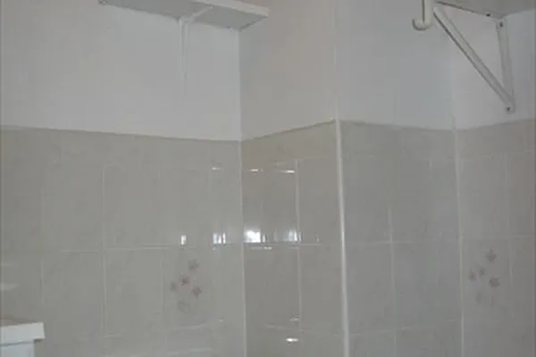 Rented by Kleier Residential | media 8