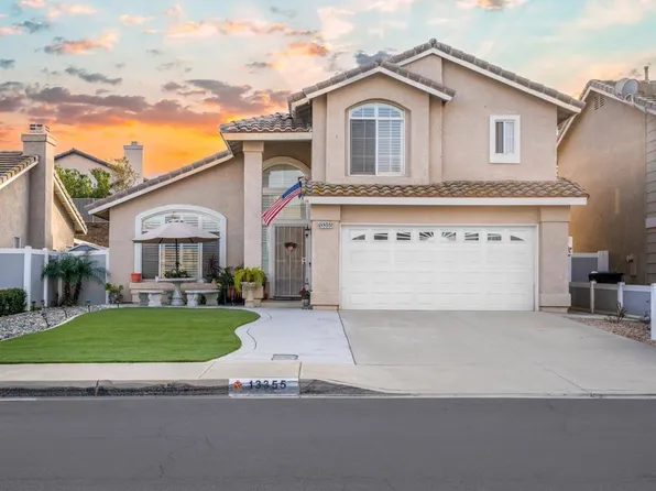 13355 Green Mountain Dr, Corona, CA 92883