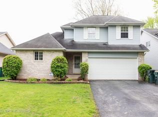 8153 Lake St, Willow Springs, IL 60480