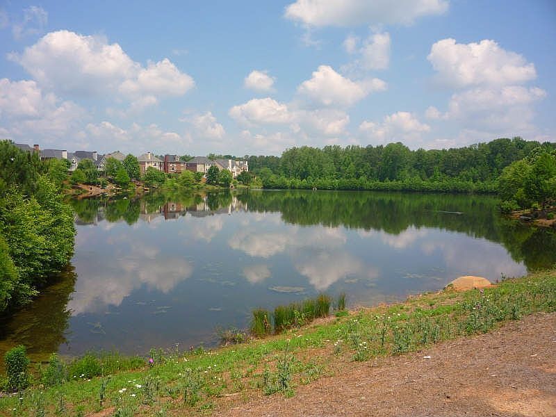 2nd image of 12517 Waterside Dr