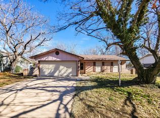 238 NW Suzanne Ter, Burleson, TX 76028