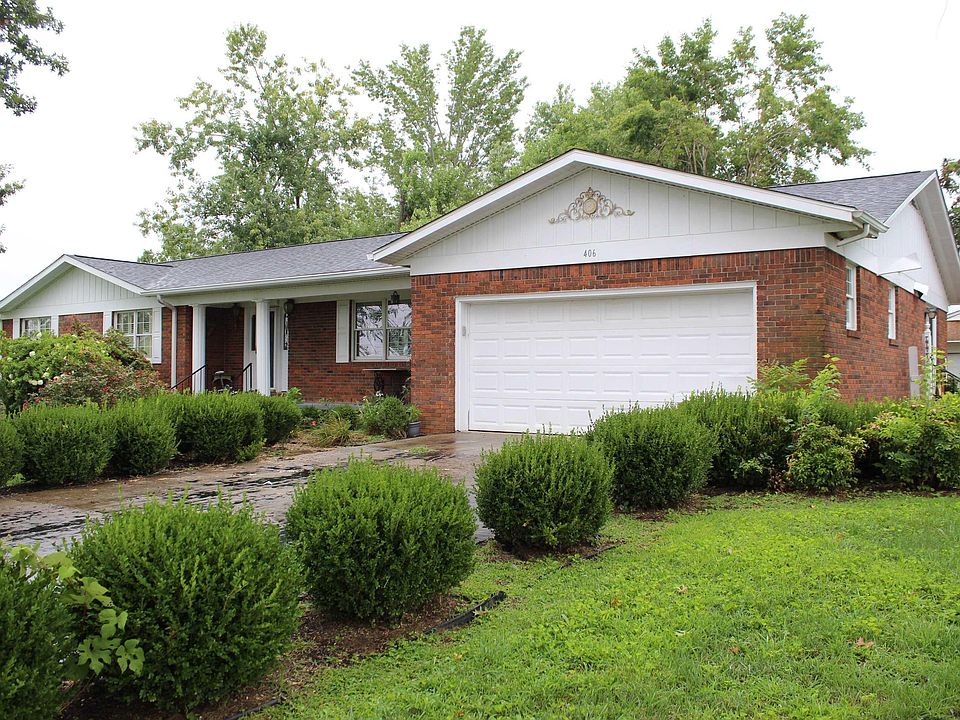 1st image of 406 Magnolia Dr