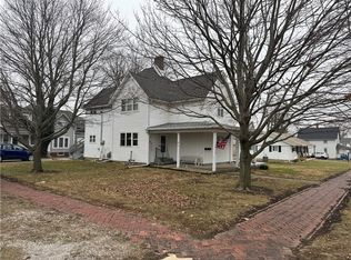 725 S 2nd Ave, Hoopeston, IL 60942