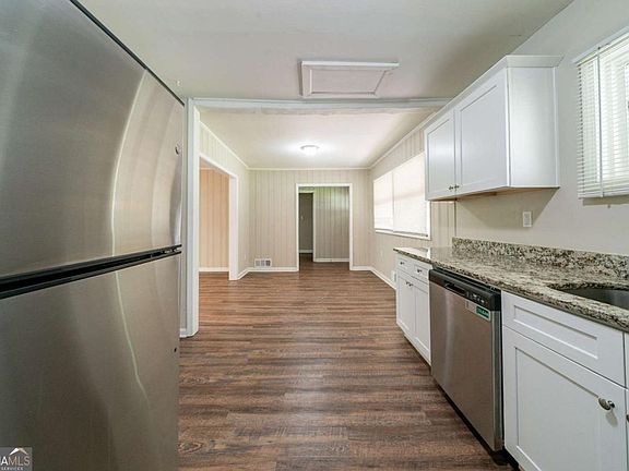 5th image of 3904 W Hilda Cir
