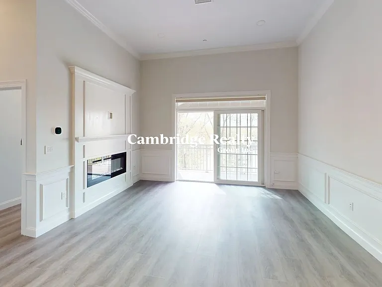 320 Middlesex Ave #T404 — Photo 6