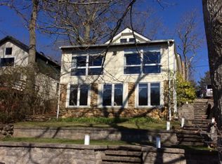 43 Cranberry Meadow Shore Rd, Charlton, MA 01507