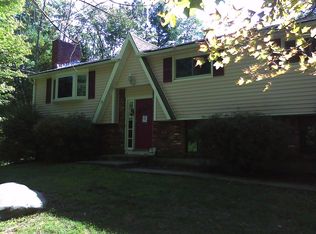 5 Haynes Rd, Townsend, MA 01469