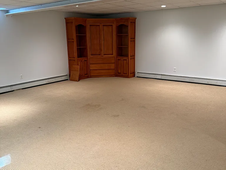 1 Meadowbrook Ln — Photo 15