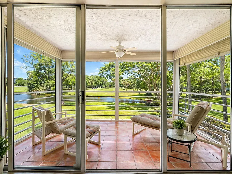 4015 W Palm Aire Dr #205 — Photo 11