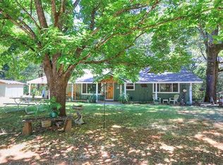 4443 Fish Hatchery Rd, Grants Pass, OR 97527