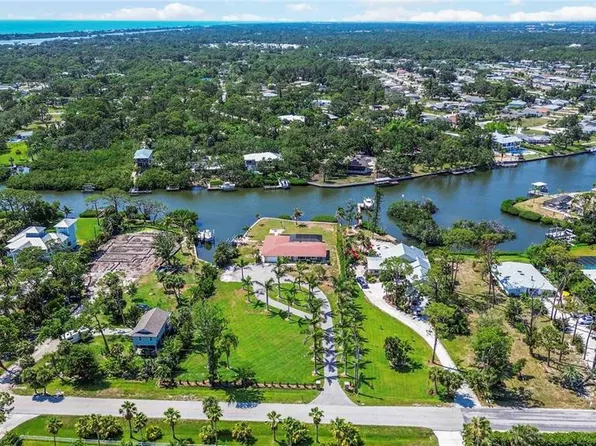 1475 Bayshore Dr, Englewood, FL 34223