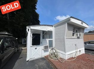 239 Ayer Rd #L-18, Littleton, MA 01460