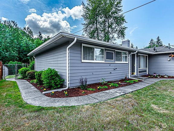 2nd image of 4205 S 294th Street