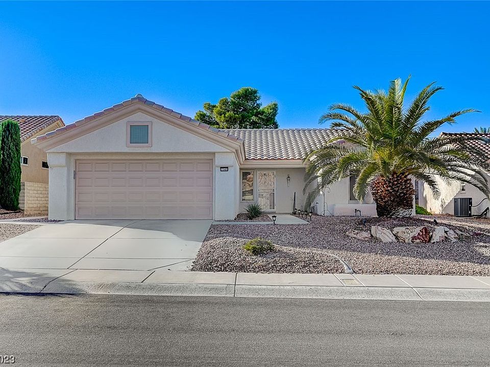 1st image of 2549 Lotus Hill Dr