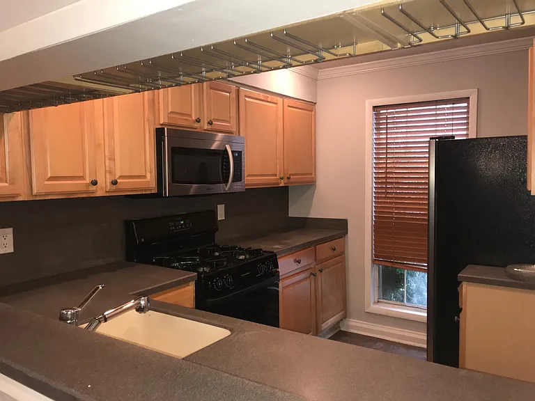 2952 Aspen Woods Entry — Photo 11