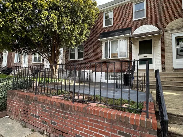 4309 Vista St, Philadelphia, PA 19136