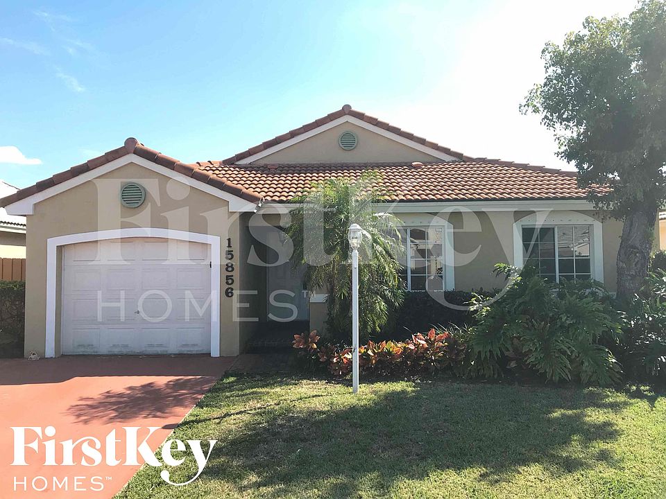 1st image of 15856 SW 85th St
