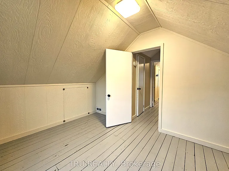 28 Arundel Ave — Photo 22