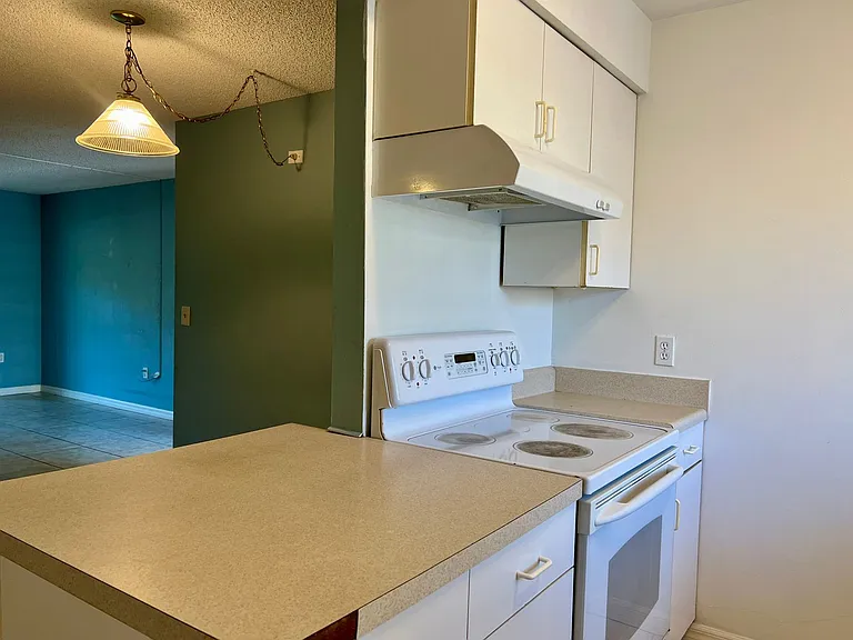 2740 Hidden Lake Blvd #A — Photo 5