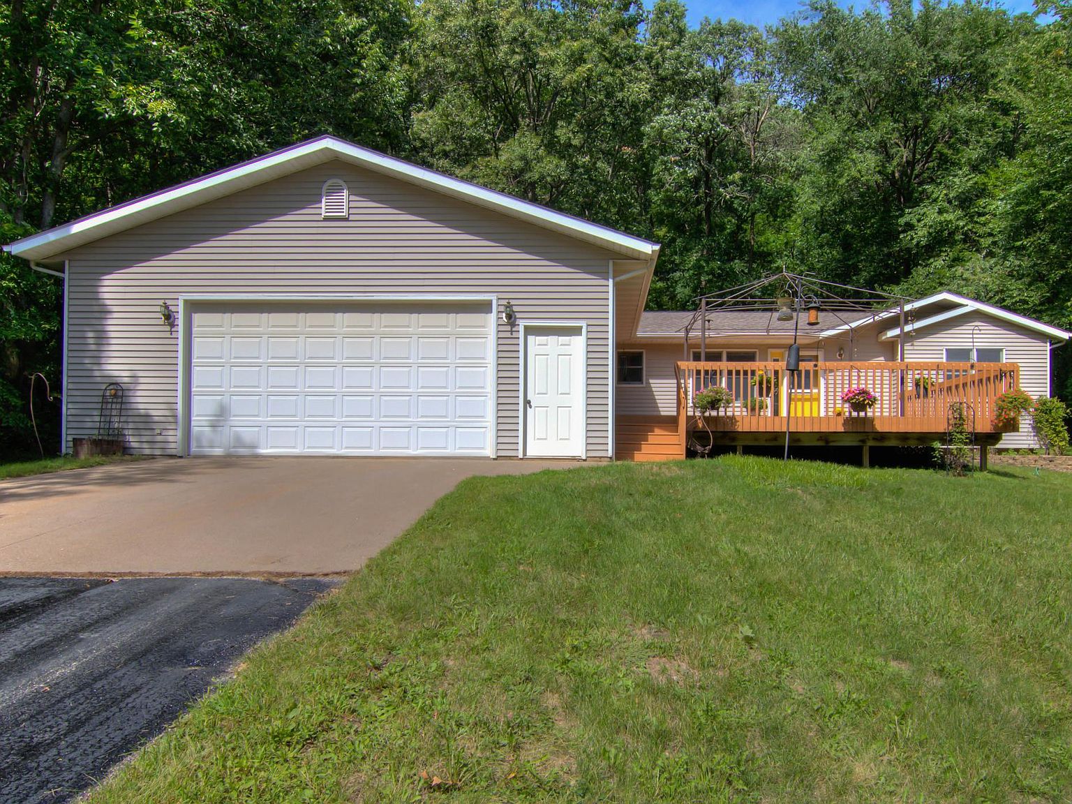 20588 693rd St, Wabasha, MN 55981 Zillow