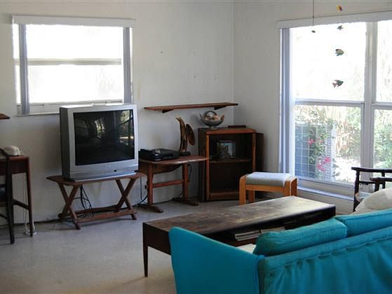 1st image of 909 S Brevard Ave