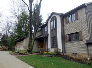4867 Belden Park Dr NW, Canton, OH 44720