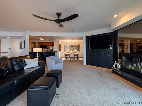 701 Cedar Rd Unit 1B, Lake Ozark, MO 65049