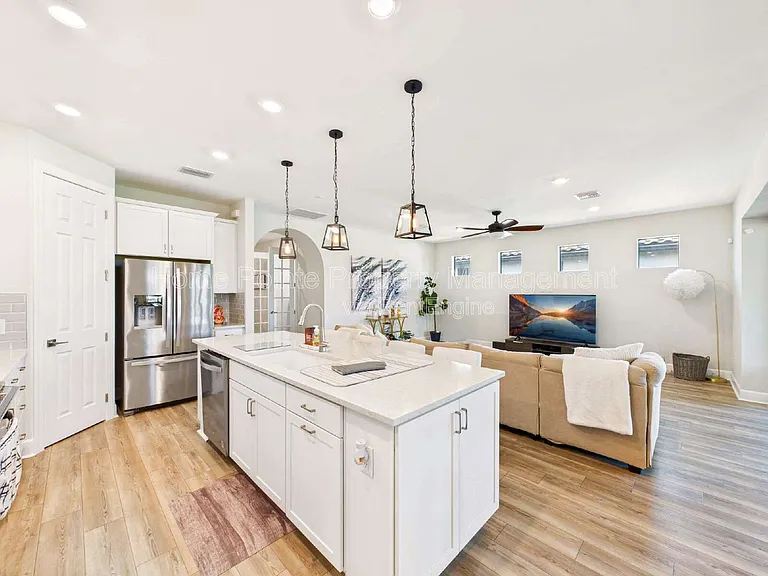 19563 Utopia Ln — Photo 8