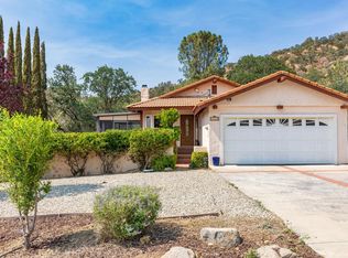 21612 Mountain Dr, Tehachapi, CA 93561