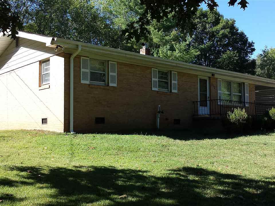 1st image of 258 Dogwood Ln
