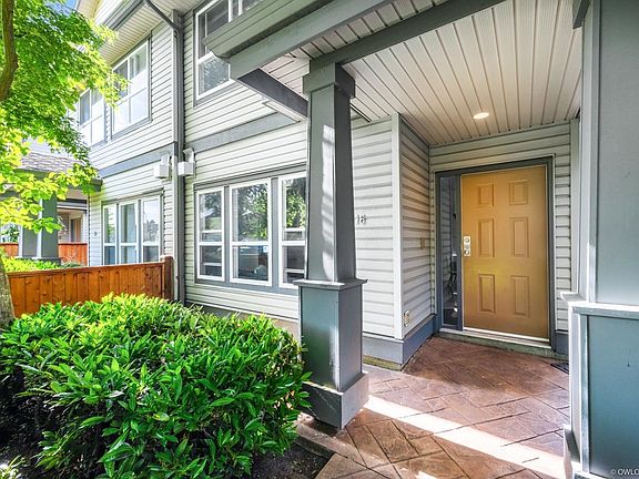2nd image of 6777 Livingstone Pl #16
