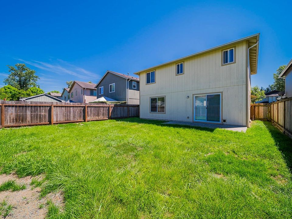 1st image of 4913 104th Pl NE